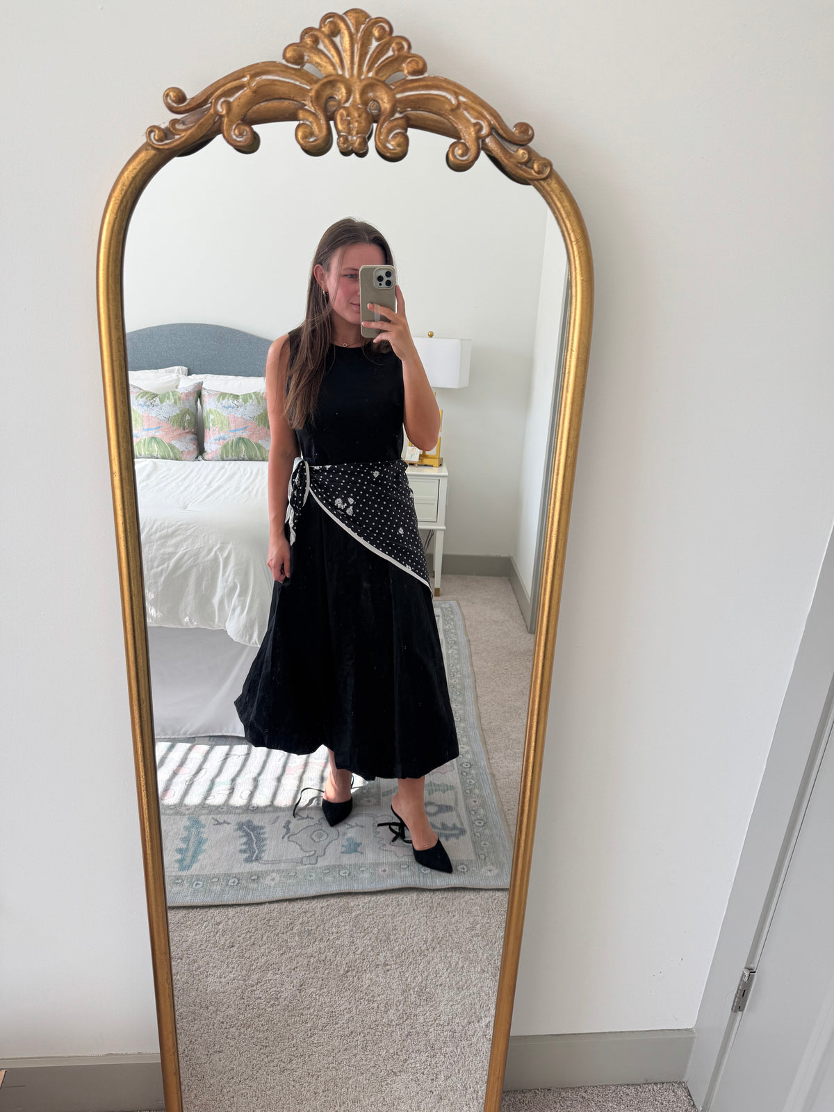 Black Scarf Midi